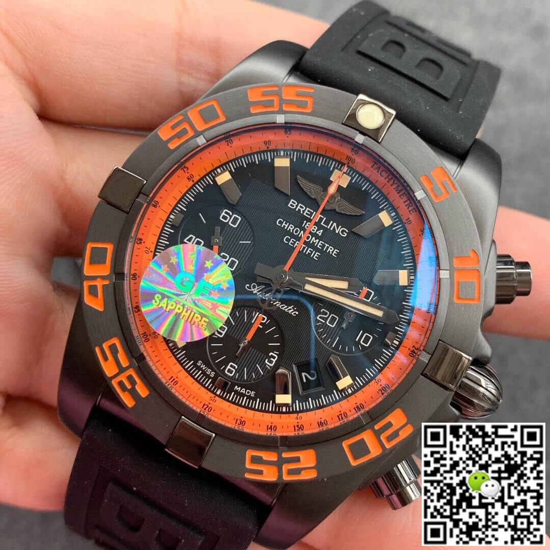 Breitling Chronomat B01 MB0111C2.BD07.153S.M20D.2 GF Factory 1:1 Best Edition Replica Watch Black Bezel